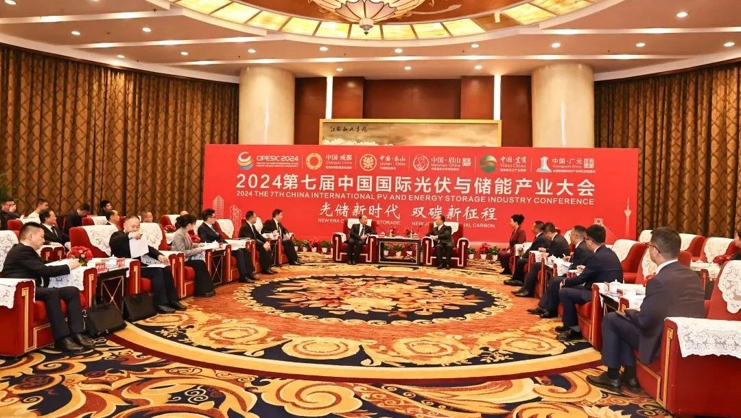 3ca7f879899e962f10a2879a65ee622a.jpg 3ca7f879899e962f10a2879a65ee622a.jpg