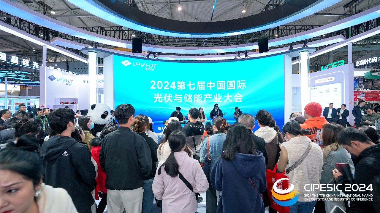 a8ee10c935caf4586e144575af235c71.jpg a8ee10c935caf4586e144575af235c71.jpg