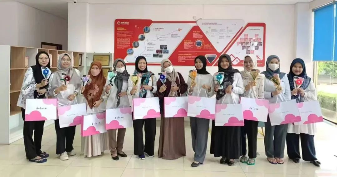 778c40f325f068799976d59b2db7cfc8.jpg 778c40f325f068799976d59b2db7cfc8.jpg