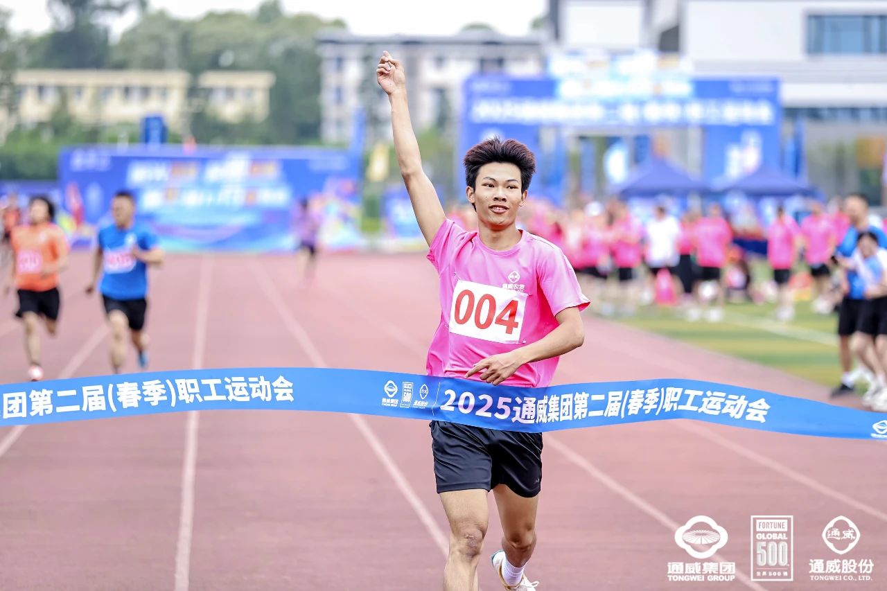 22b3b77d23eac50334e0673d3bfe81fa.jpg 22b3b77d23eac50334e0673d3bfe81fa.jpg