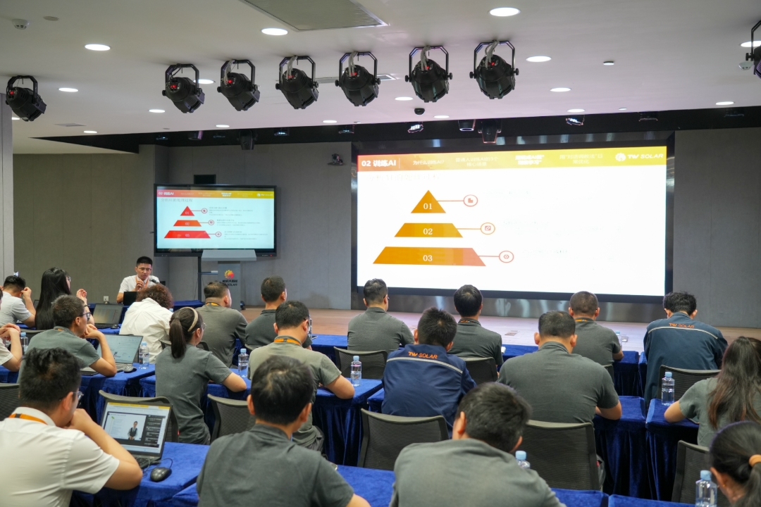 38bf7689f561740d45a8ca094842e6ef.jpg 38bf7689f561740d45a8ca094842e6ef.jpg