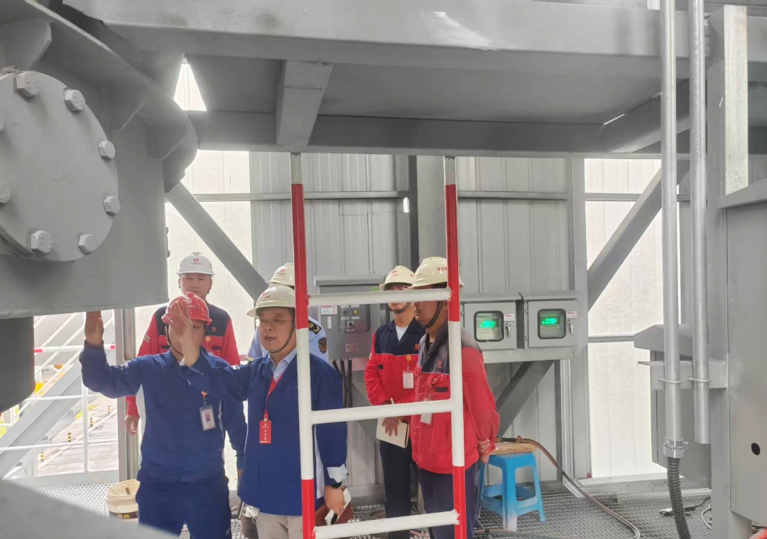 ea4ef3a3b68a27a2aa9769a040407c2f.jpg ea4ef3a3b68a27a2aa9769a040407c2f.jpg